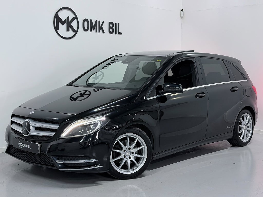 Mercedes-Benz B 180 CDI BlueEFFICIENCY Sport / Panorama