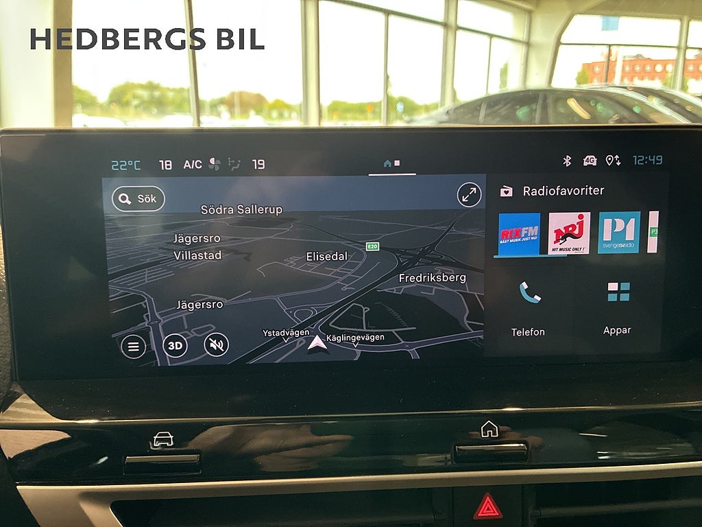 Citroën C4 Hybrid 145 e-DSC MAX thumbnail