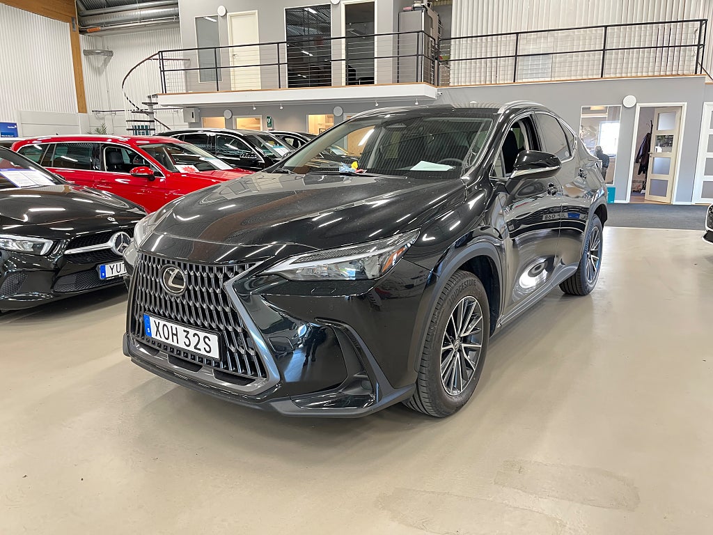 Lexus NX450h+