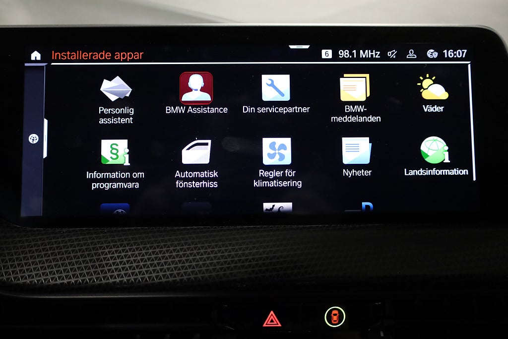 BMW 118I Sport line 136hk Navi Rattvärme PDC Leasbar LED 2022