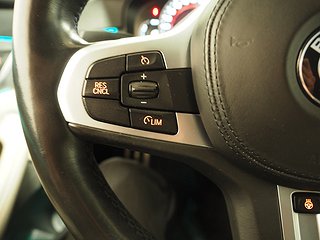 Sedan BMW 520 18 av 21