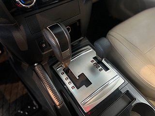 Mitsubishi Pajero 3.2 Di-D 4WD 7-sits 190hk Drag/Pano/Kamera