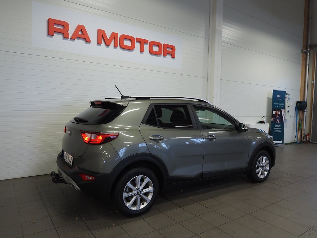 Kia Stonic 1.4 MPi 99hk Advance Backkamera Dragkrok 2018