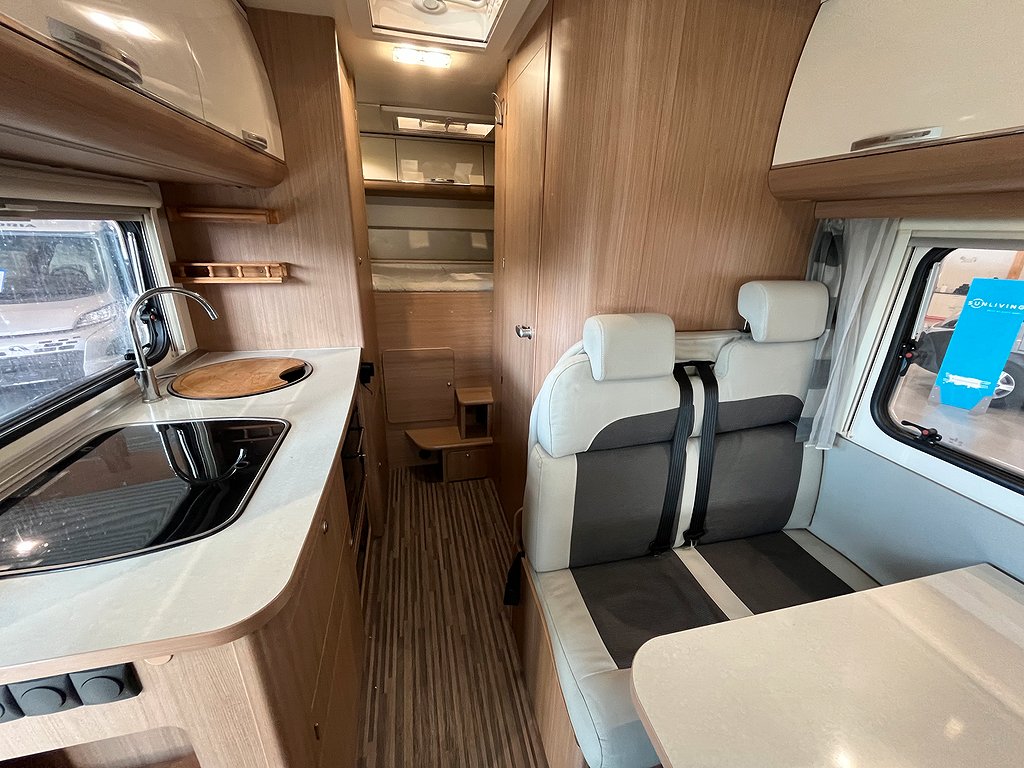 Sun Living A 49 DP /Automat/6 bältad/6 sovplatser/Drag/Solcell - Sun Living