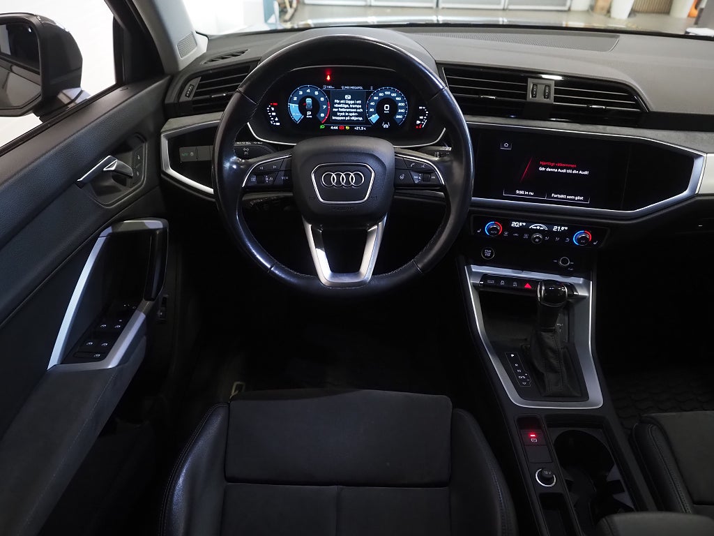 Audi Q3 35 TFSI 150hk MHEV Proline Adv |Drag|Värmare|Kamera| 2022