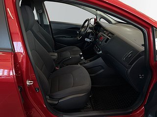 Kia Rio 5-dörrar 1.2 CVVT GLS S&V-hjul/AUX/USB/Låg Mil
