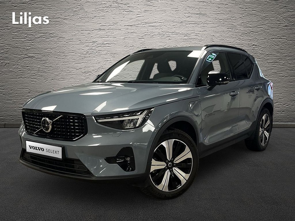 Volvo XC40 Recharge T4 Plus Dark