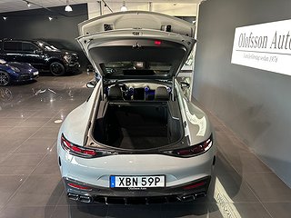 Sedan Mercedes-Benz AMG GT 19 av 21