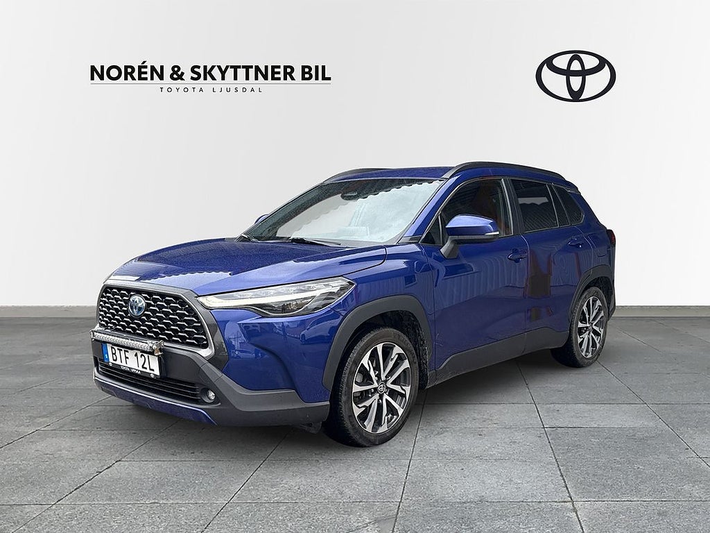 Toyota Corolla Cross 2.0 AWD-i Executive Skinn JBL /Vhjul...