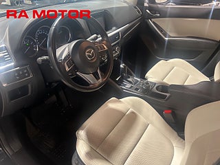SUV Mazda CX-5 10 av 17
