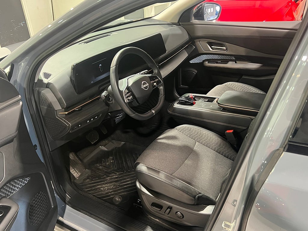 Nissan Ariya Advance 63kWh 218hk | Moms | 40mils räckvidd