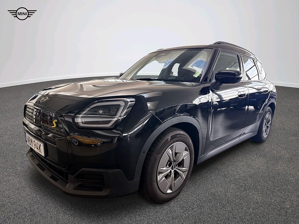 MINI Countryman SE ALL4 Classic Trim, Paket M Plus