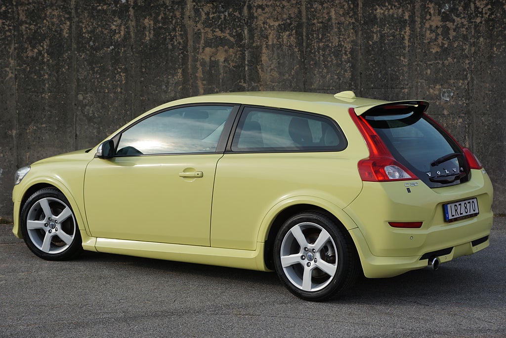 Volvo C30 D2 116hk R-Design|Hello Yellow|P-Sensorer|1259 Årskatt|