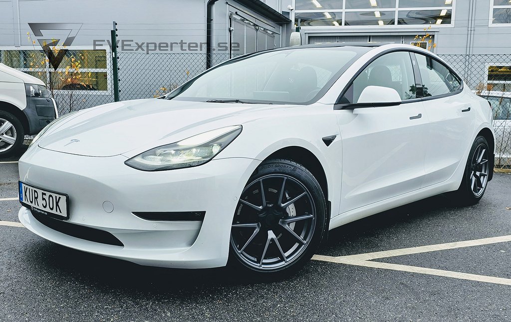 Tesla Model 3 Long Range AWD Full Refresh En Ägare Sv-Såld