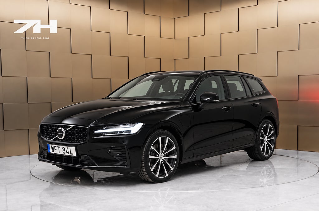 Volvo V60 Recharge T6 AWD Plus Dark Pilot Assist  Drag Kamera