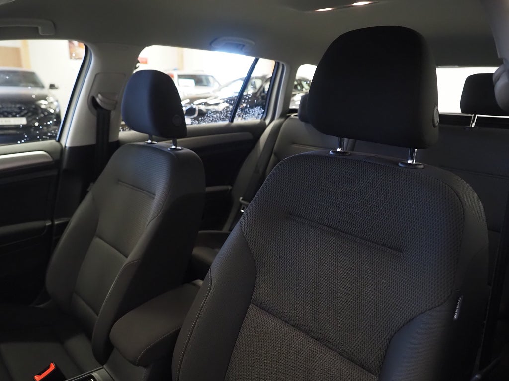 Volkswagen Golf Sportscombi 1.2 TSI 110hk Adaptiv Farthållare