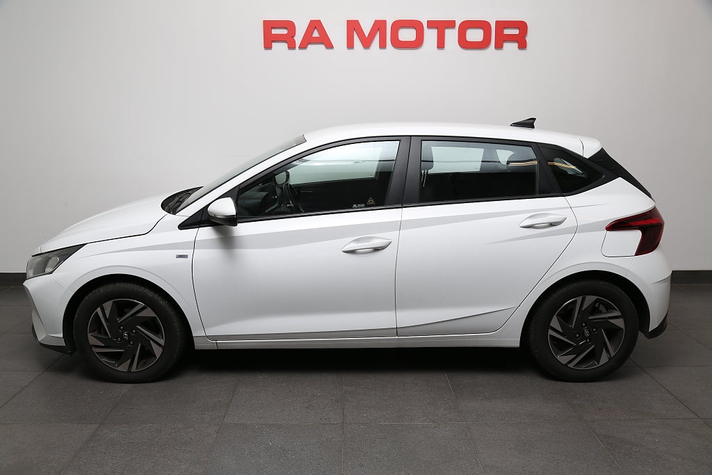 Hyundai i20 1,0 T-GDI 100hk Essential Aut Kamera Motorvärmare