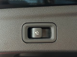 SUV Mercedes-Benz GLE 16 av 16