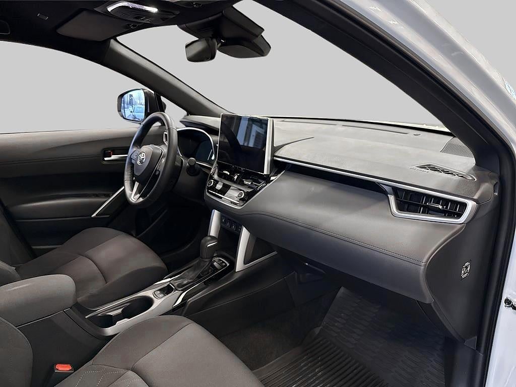 Toyota Corolla Cross 2024 - miniatyr 6