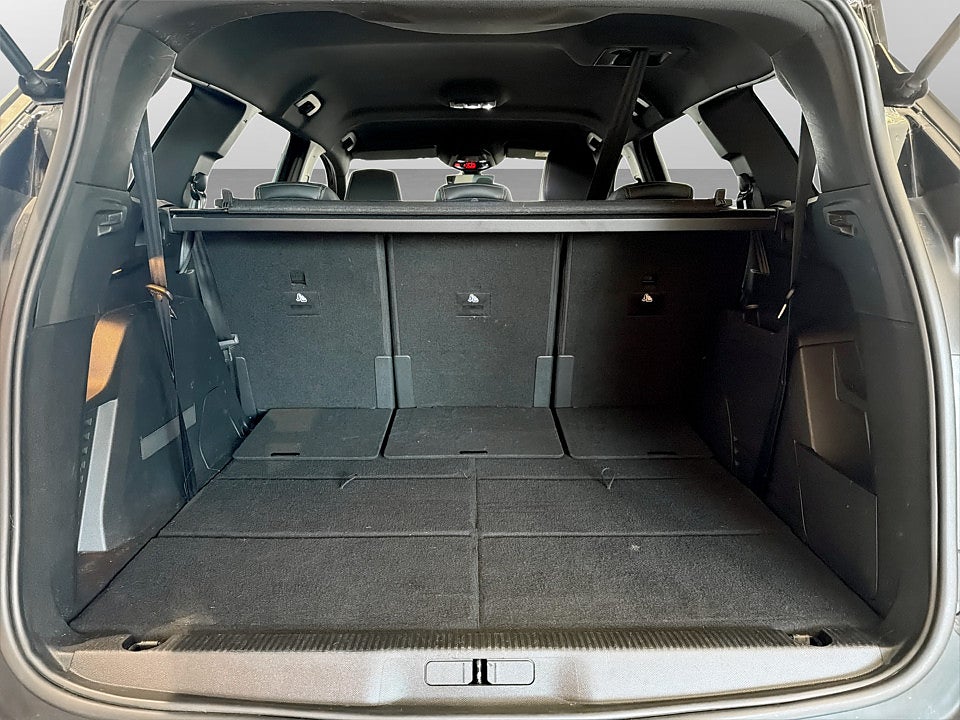 Bild på Peugeot 5008 GT 1.2 PT 130hk Aut 7-SITS B-KAMERA CARPLAY