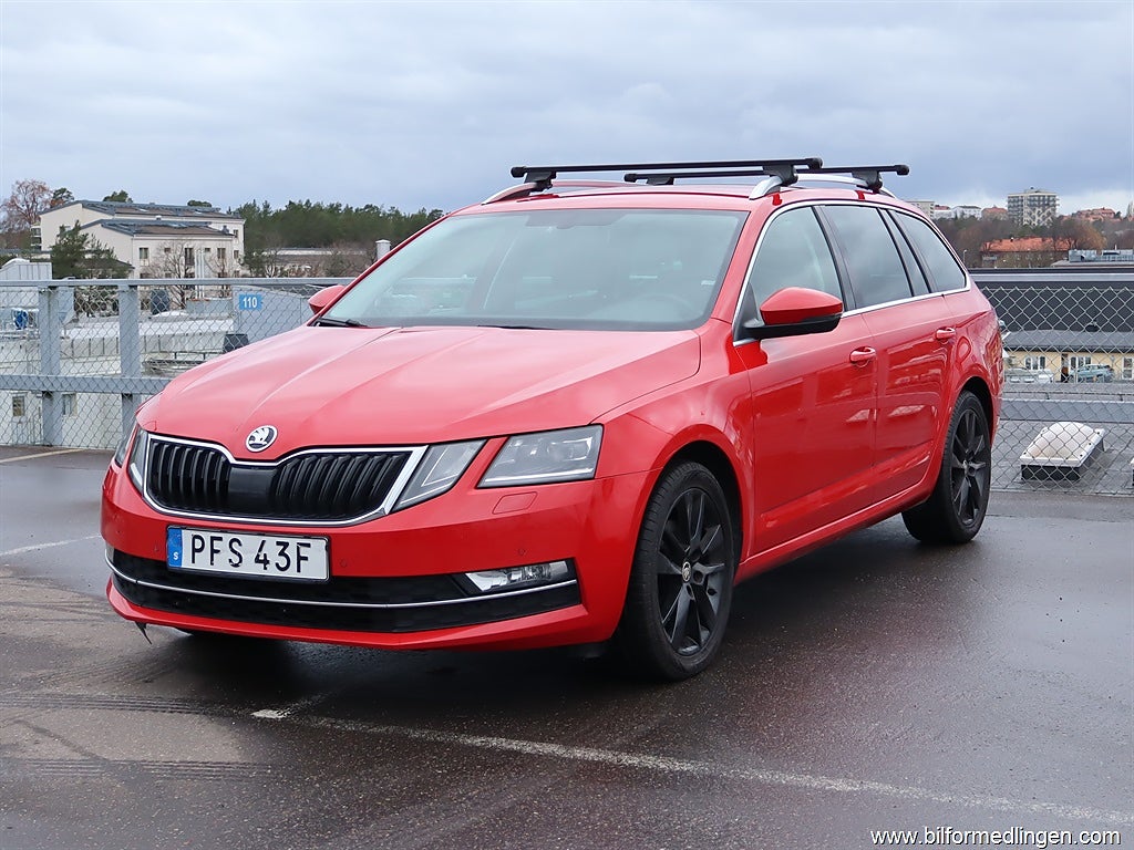 Skoda Octavia Combi 1.5 TSI S/V-hjul Canton Drag Kamera Moms