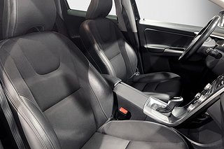 SUV Volvo XC60 8 av 20