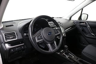 SUV Subaru Forester 14 av 17