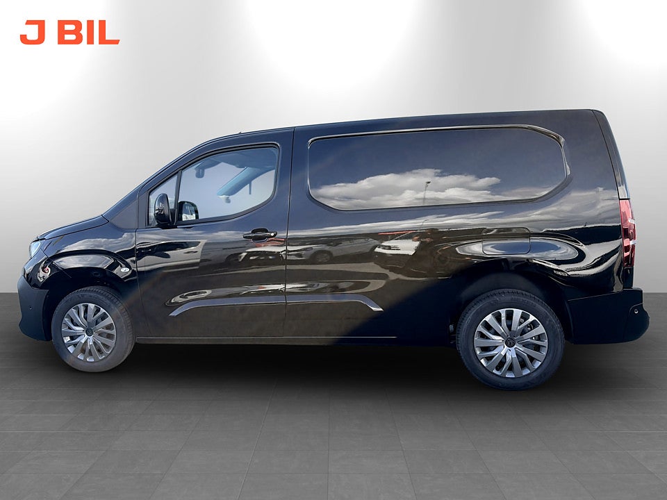 Bild på Peugeot Partner Plus 130hk Aut L2 - EDITION! SERVICE & V-HJUL INGÅR!