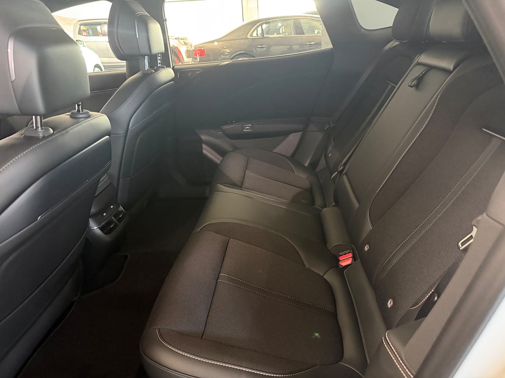 Zeekr 7GT Core RWD 75 kWh - bild 8