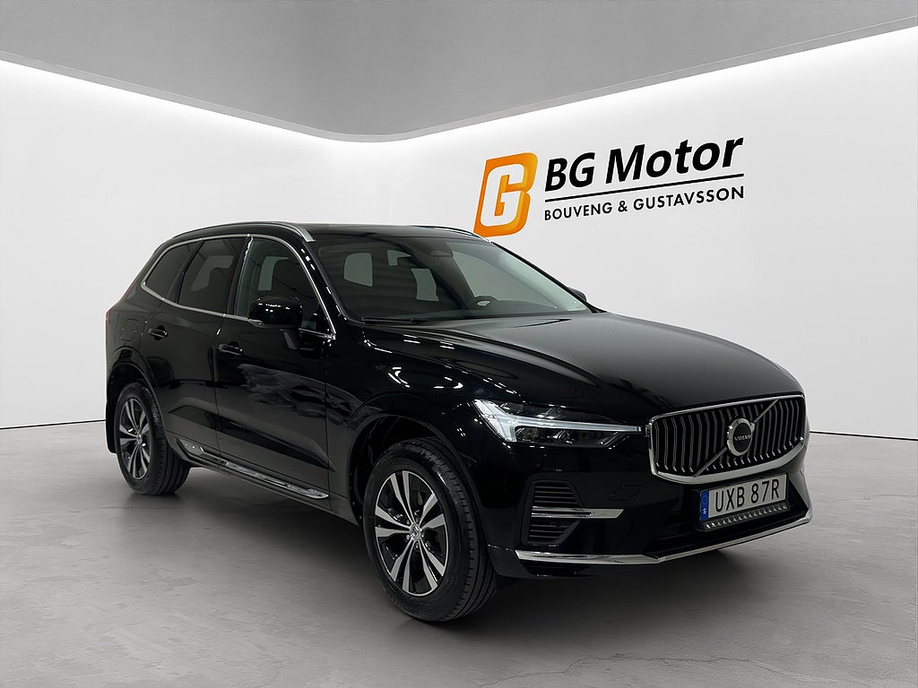 Volvo XC60 Recharge T6 350HK AWD Aut Pano/Värmare/Backkamera/Pilot