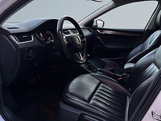 Skoda Octavia Kombi 1.5 TSI SoV-Däck/Kamera/P-sens/Skinn/Lågskatt – bild 7