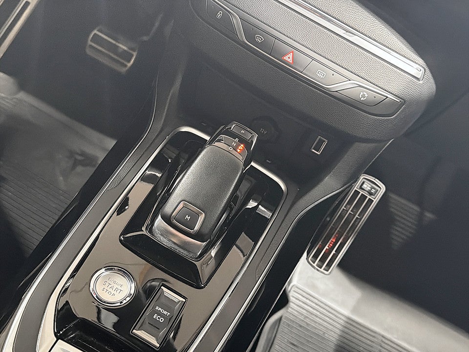 Bild på Peugeot 308 SW GT-Line 1.2 PT 130hk Aut BACKSENSORER