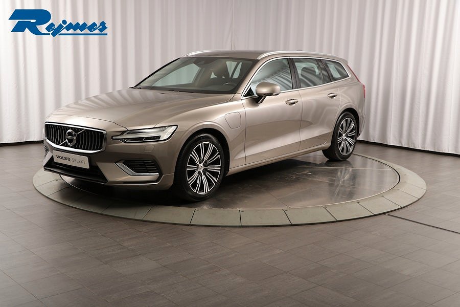 Volvo V60 Recharge T6 Inscription Expression