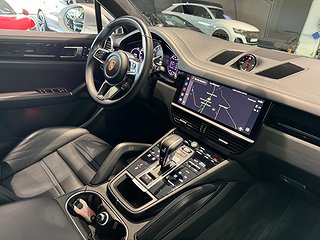 SUV Porsche Cayenne 6 av 14