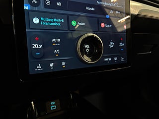 Ford Mustang Mach-E Standard Range S&V-hjul/Navi/Carplay/A.d Fart/B&O/360 – bild 18