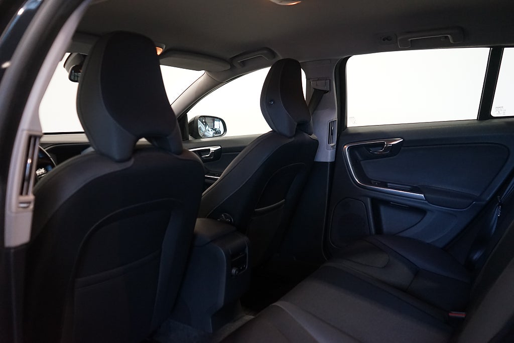 Volvo V60 D2 Bluetooth Farthållare Dieselvärmare 115hk