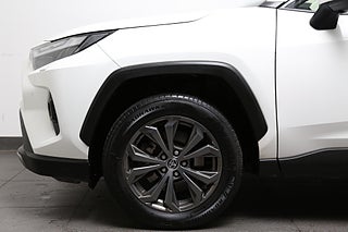 SUV Toyota RAV4 8 av 25