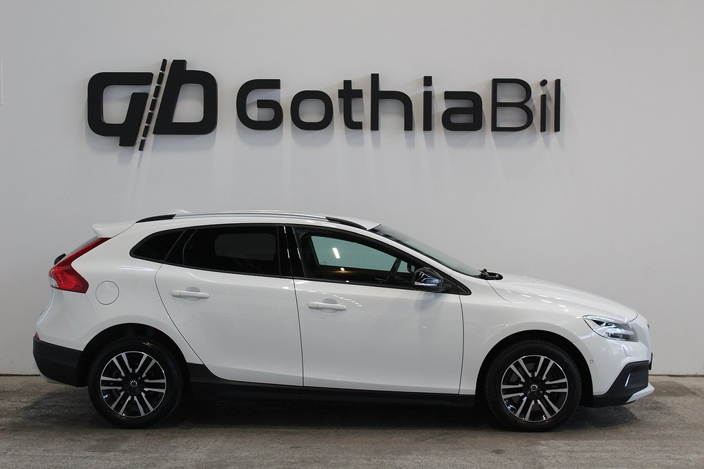 Volvo V40 Cross Country D3 Aut Navi Värmare VoC BLIS B.Kam 