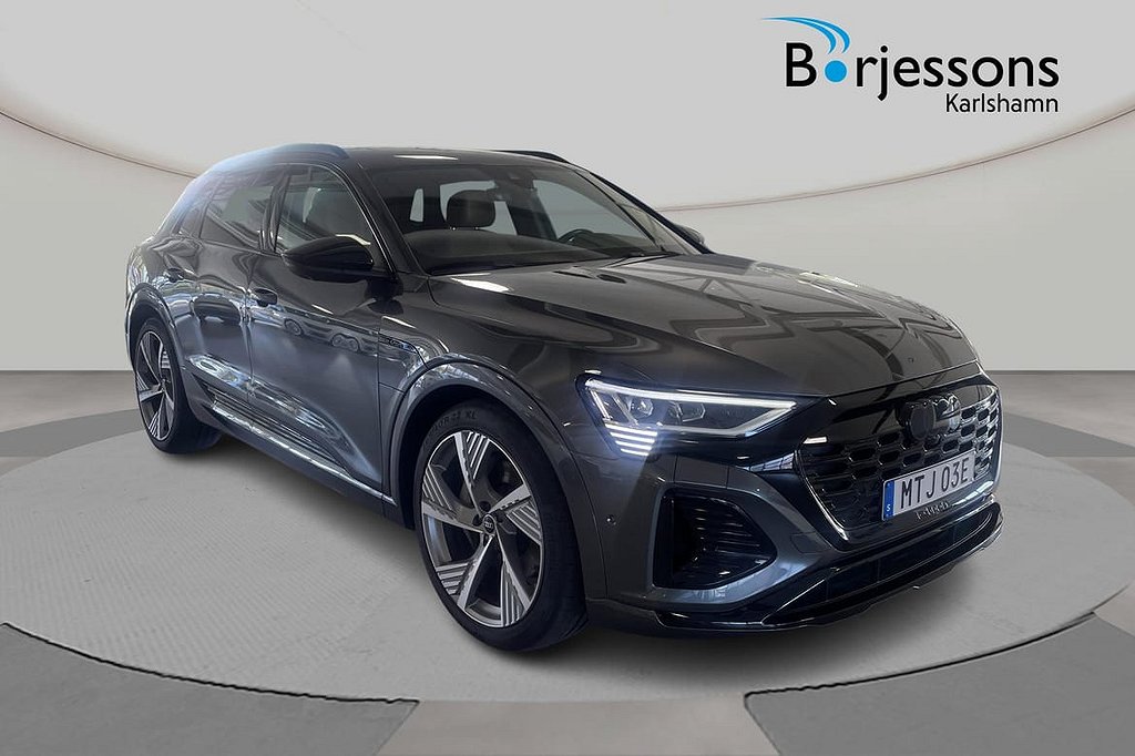 Audi Q8 55 e-tron quattro