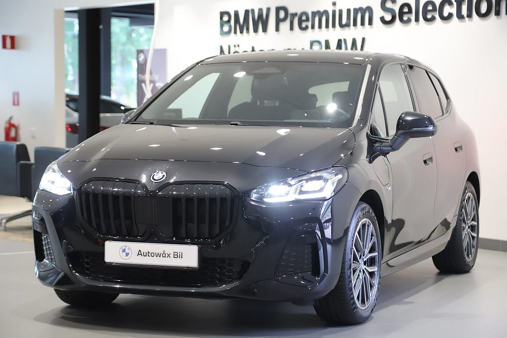 BMW 230e xDrive Active Tourer M sport Nypris 689.00...