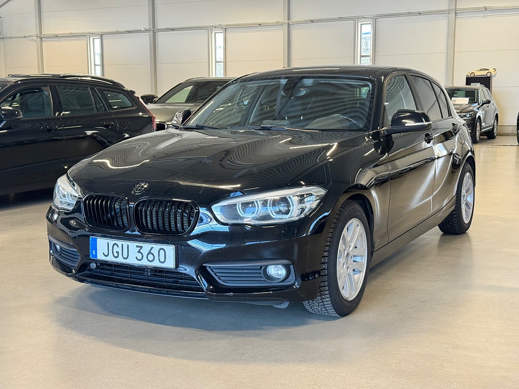 BMW 116 d 5-dörrars V-HJUL DUBB NYSERVAD LÅG SKATT LÅG DRIFT