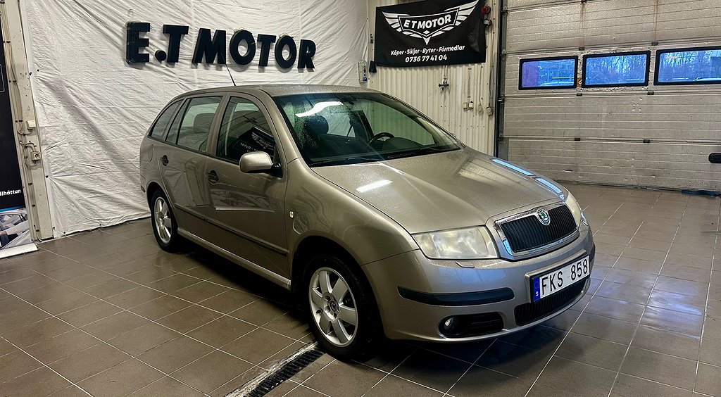 Skoda Fabia Kombi 1.4 Euro 4 Automat Nybesiktigad 