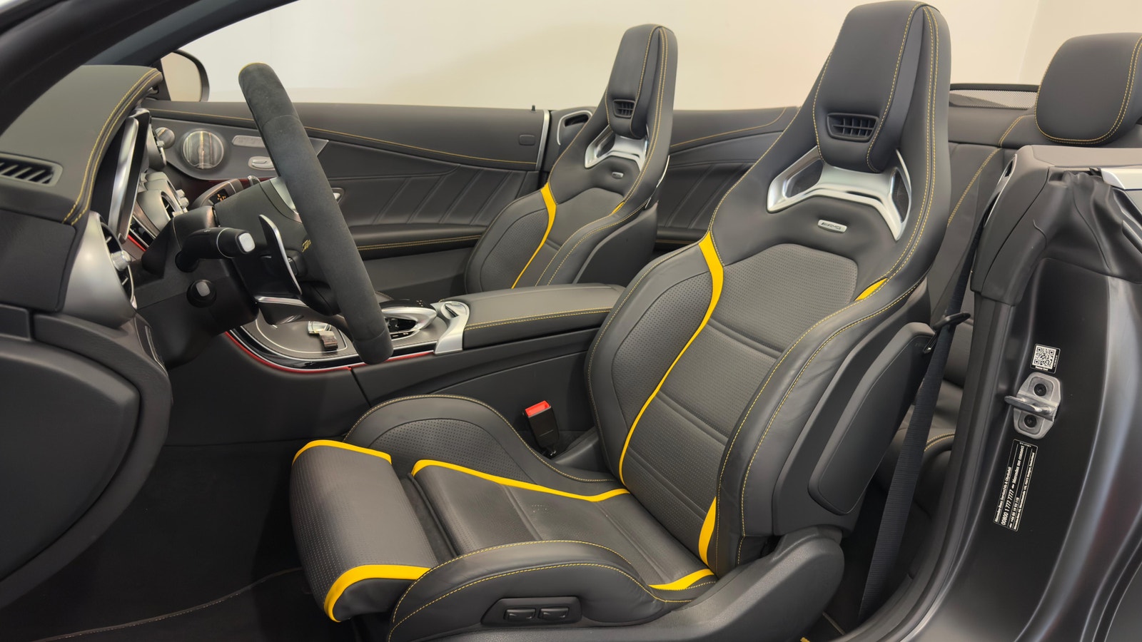 Mercedes-Benz C63 S AMG V8 510hk Cabriolet | Final Edition 2022 - miniatyr 19