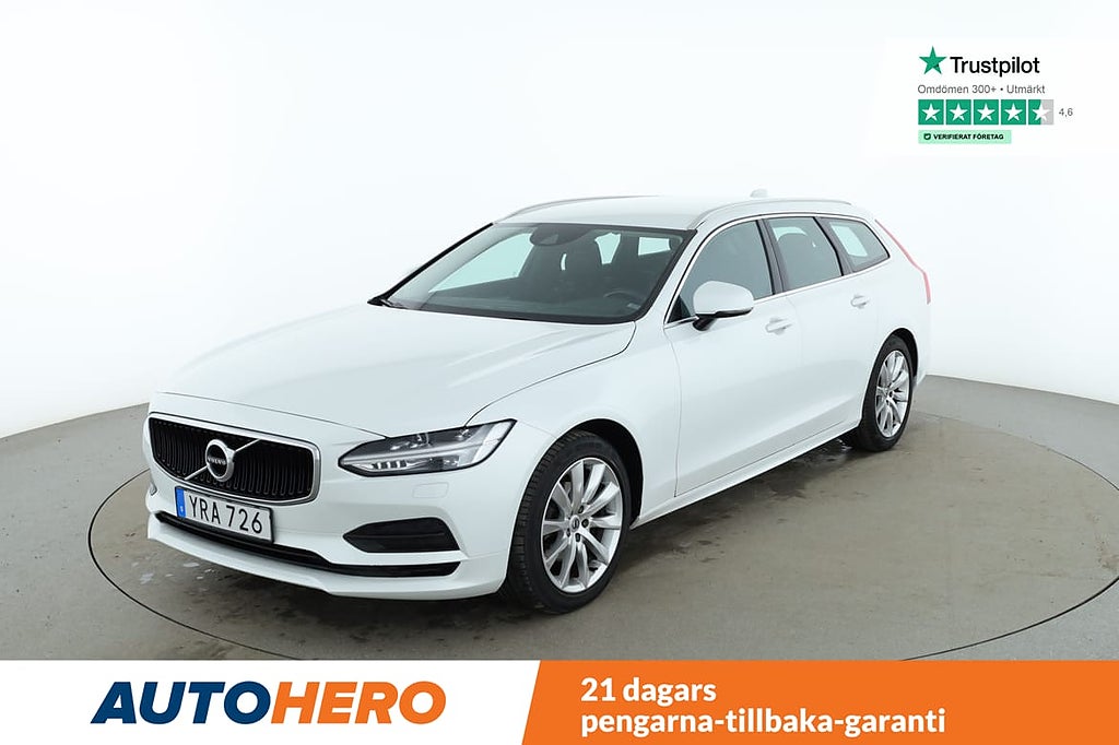 Volvo V90 D4 Momentum / VOC, Värmare, CarPlay, Dragkrok