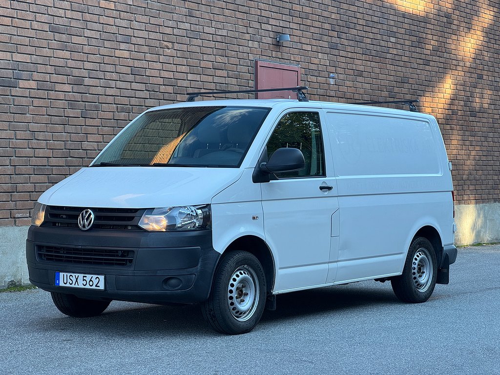 Volkswagen Transporter T30 2.0 TDI Drag 3-sits Nybesiktigad 