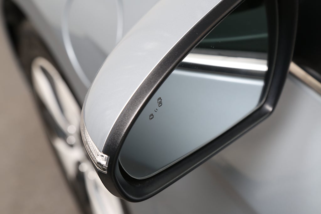 Hyundai IONIQ Plug-in 1.6 + 8.9 kWh Aut Premium Plus Eco Motorv Drag 2019