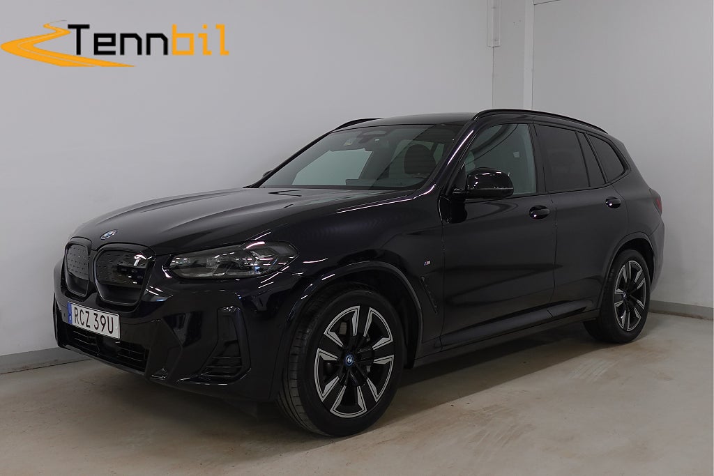 BMW iX3 M Sport Drag Pano Kamera Ambient P-Värme Adap-F MOMS