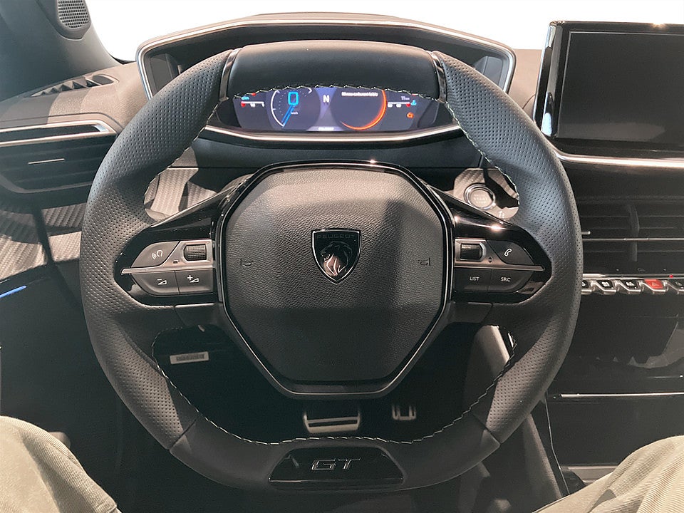 Bild på Peugeot 2008 GT Hybrid Aut - OMGÅENDE LEVERANS!