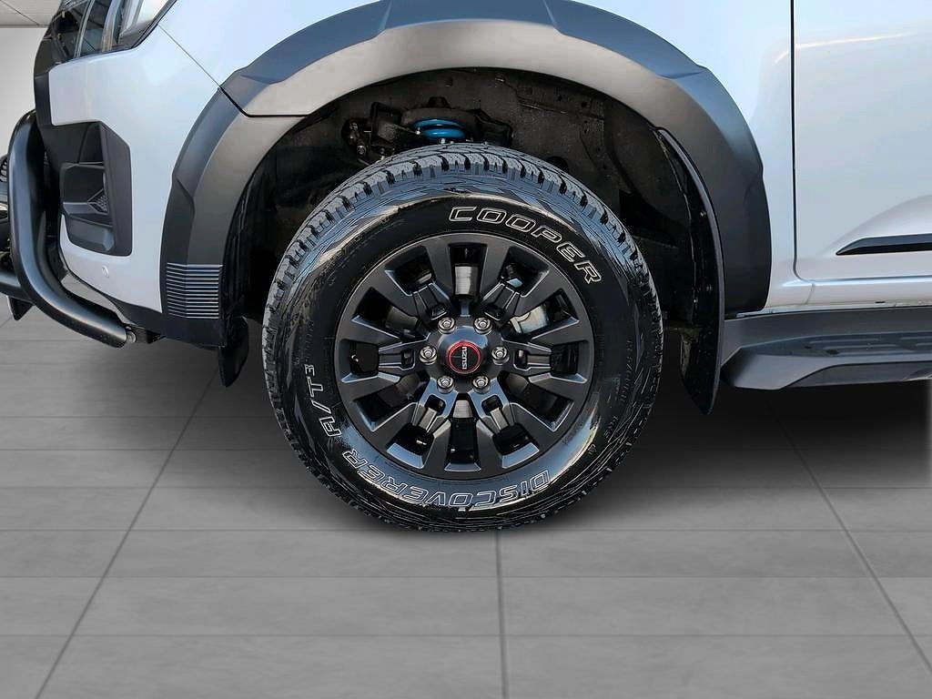 Isuzu D-max Crew Cab 2.2 CNG Aut Style-pack RollTop