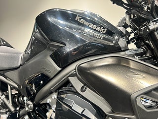 Kawasaki Z900 Performance/Helsystem/Stealth/Tail-tidy/757 mil